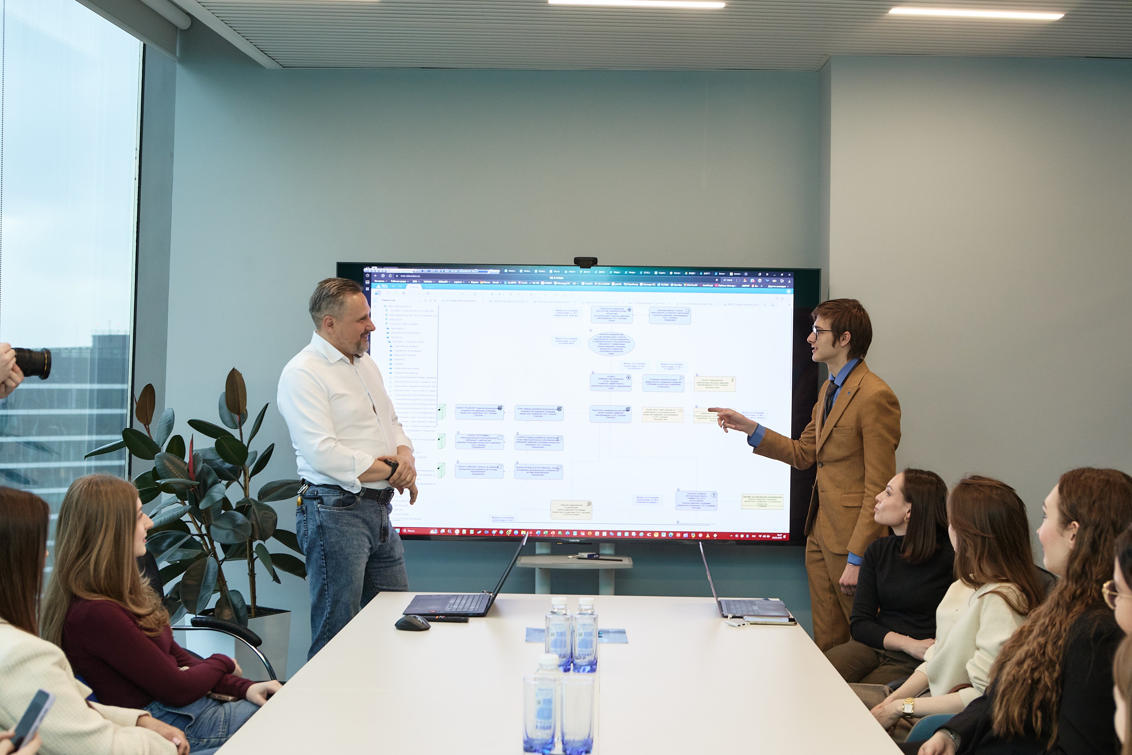 День без турникетов: студенты МГУ знакомятся с инновациями SILA Union